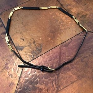 Talbots women’s black leather gold belt Size M